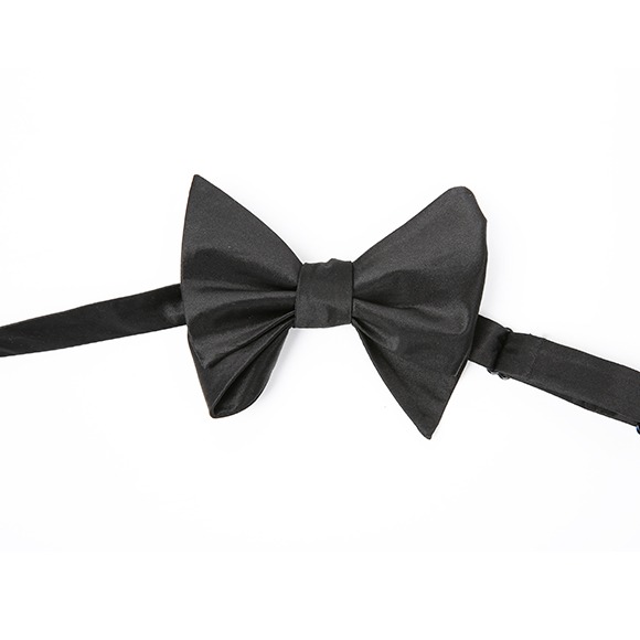 Classic Bowtie - Timeless Elegance