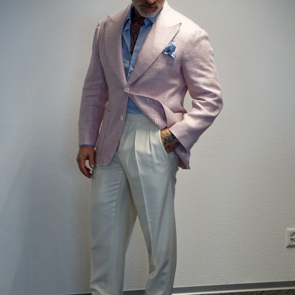 The Azzurro Riviera Linen Blazer